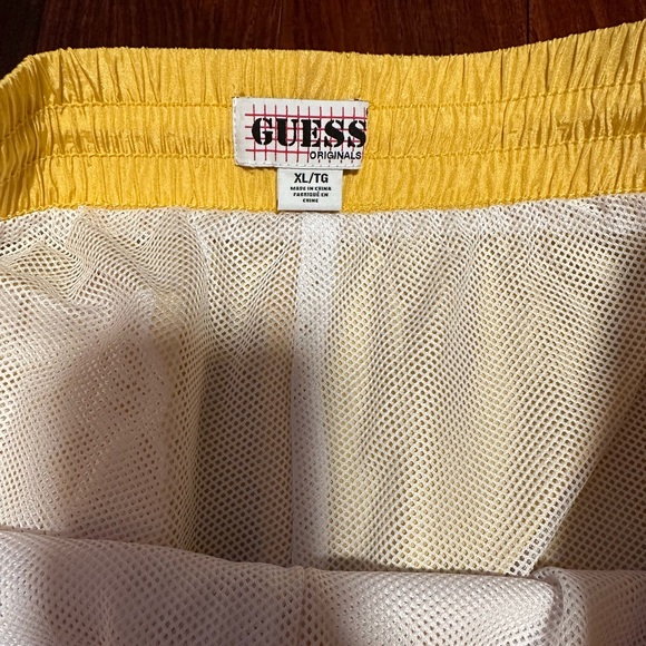 🎯Guess swim trunks - Picture 2 of 2